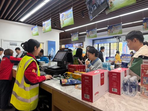 易享節現場忙忙忙，黨政工團幫幫幫，旅行社服務網點旅游招徠